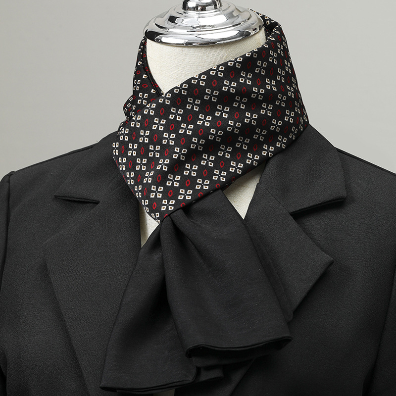 Silk Neck Scarf - Herren-Schal, Halstuch aus Seidenimitat, kleiner quadratischer