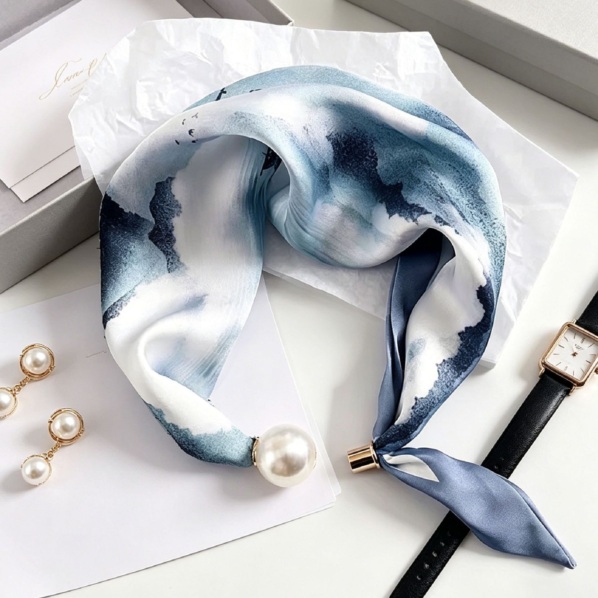 Luxuriöser Knight Pearl Magnet – Ascot Neck Scarf Bewertung und Preis