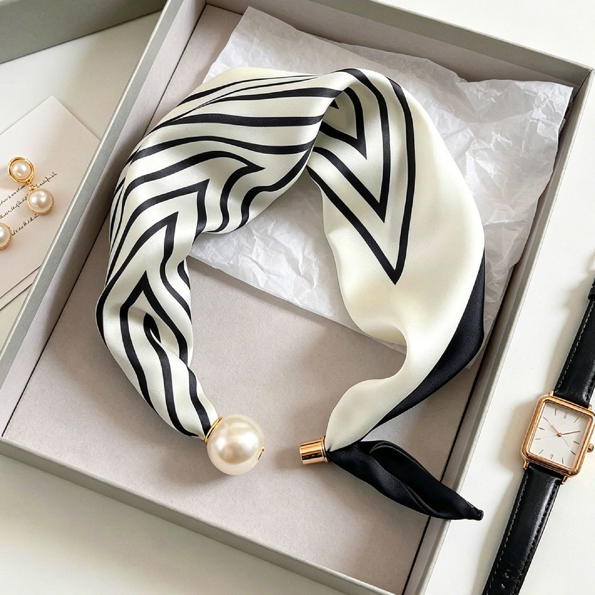 Eleganter Schicker Perlenstrei – Ascot Neck Scarf Bewertung und Preis
